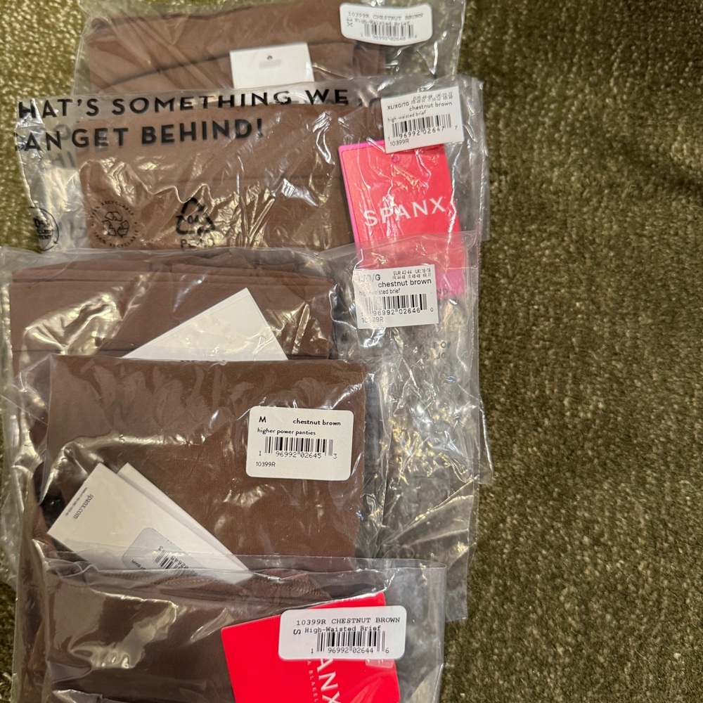 NWT! SPANX Seamless Power
High-Waisted Brief in Chestnut - Picture 3 of 3